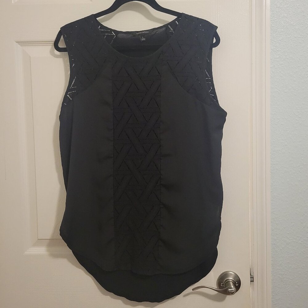 Banana Republic Black Sleeveless Lace Pieced Tank Blouse- Large